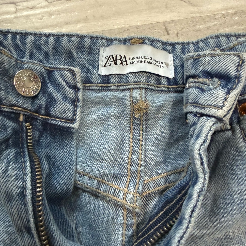Zara Classic Denim Jeans